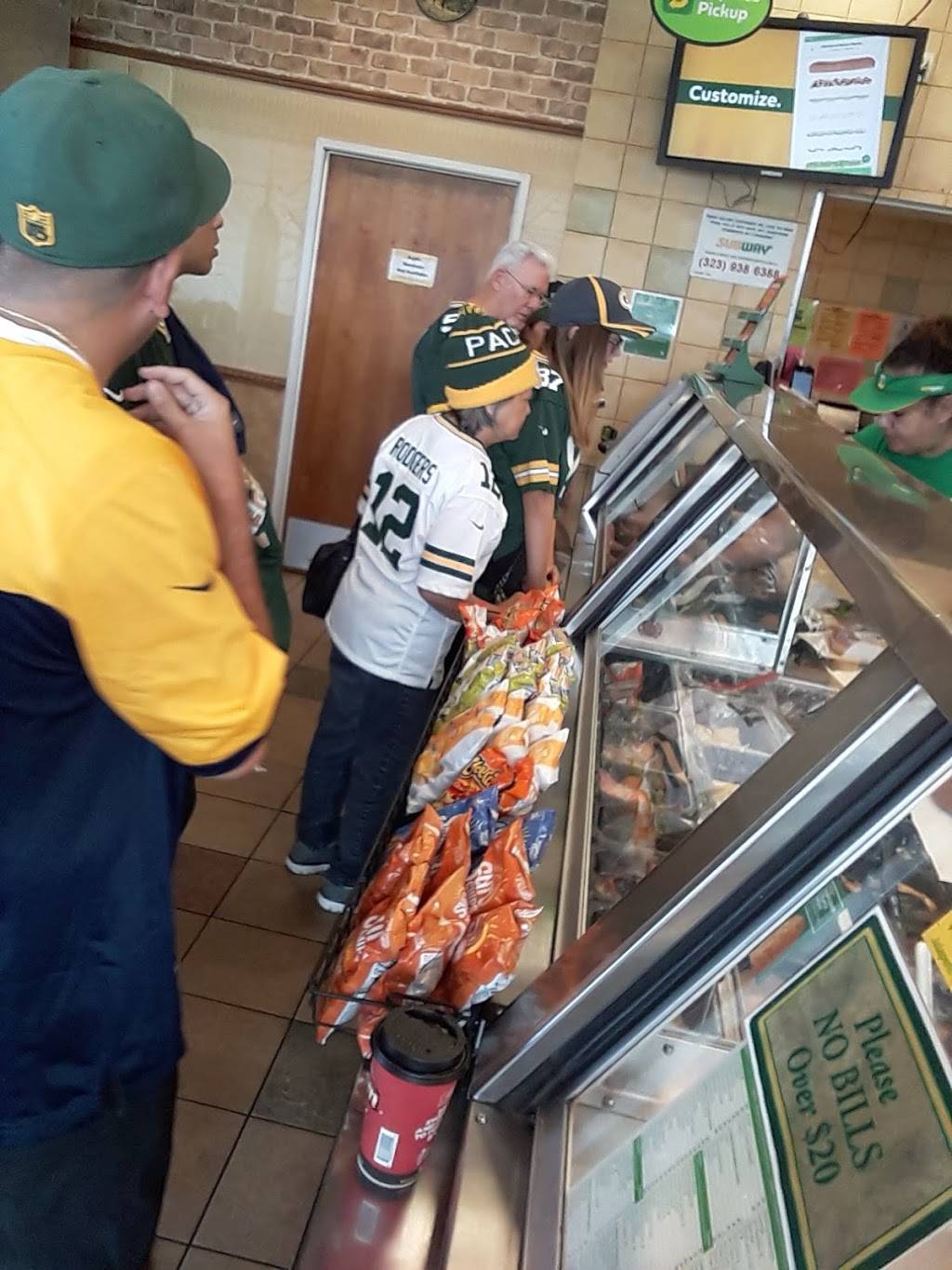 Subway Restaurants | restaurant | 3974 S Figueroa St, Los Angeles, CA 90037, USA | 2137479779 OR +1 213-747-9779