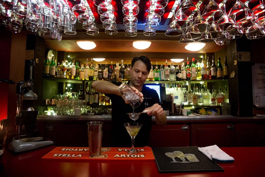 Caro Amico Italian Cafe | cafe | 3606 S Barbur Blvd, Portland, OR 97239, USA | 5032236895 OR +1 503-223-6895