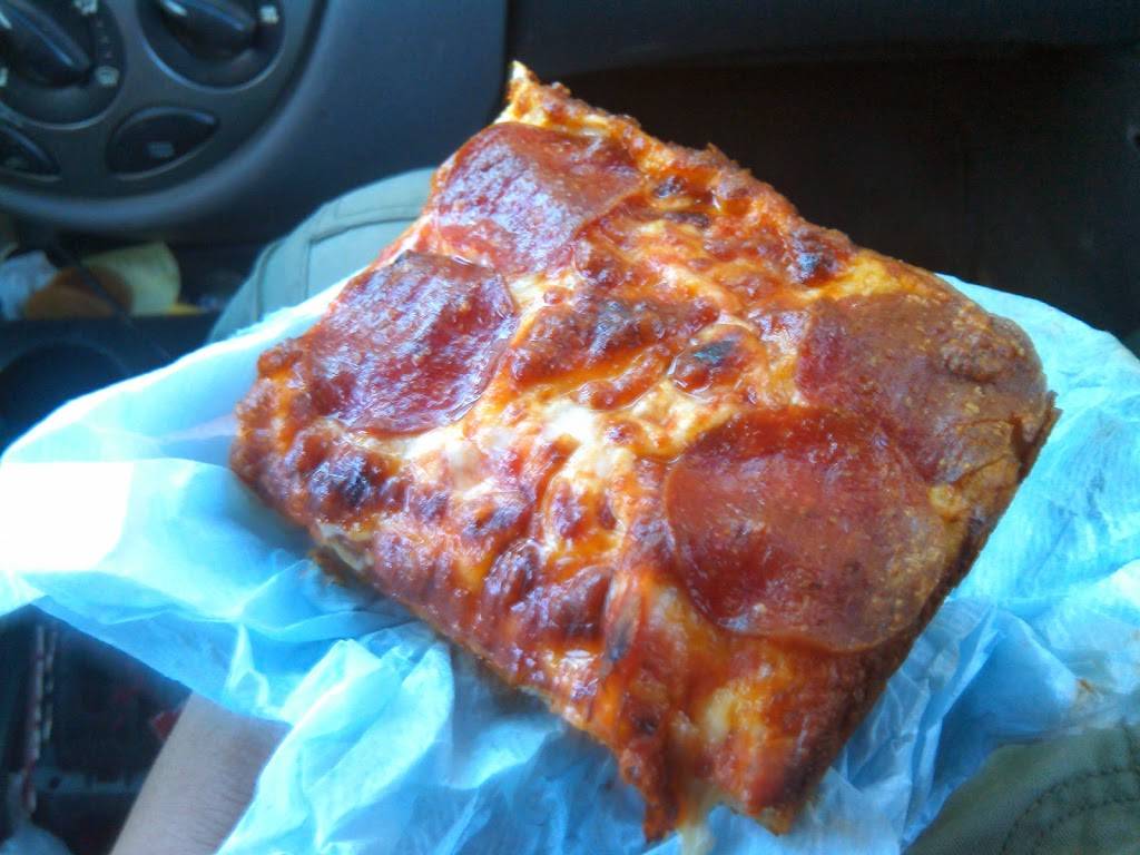 Little Caesars Pizza | meal takeaway | 16816 Main St, Hesperia, CA 92345, USA | 7602449771 OR +1 760-244-9771