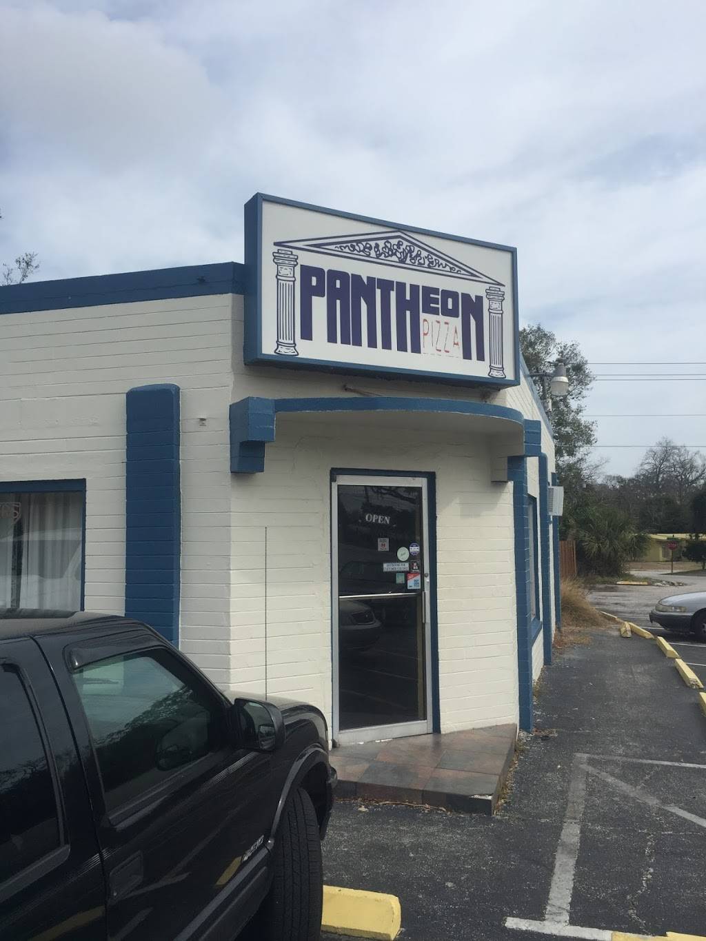 Pantheon Pizza | restaurant | 505 White St, Daytona Beach, FL 32114, USA | 3862587180 OR +1 386-258-7180