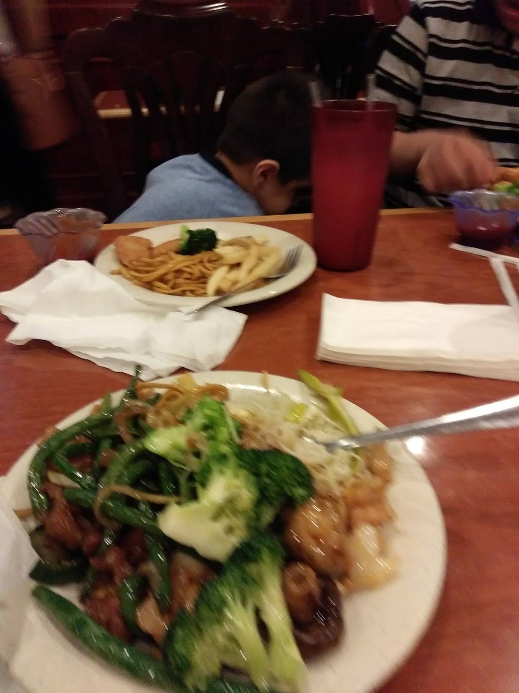 Lucky Star Asian Buffet | restaurant | 16510 Farm to Market Rd 529, Houston, TX 77095, USA | 2813458959 OR +1 281-345-8959