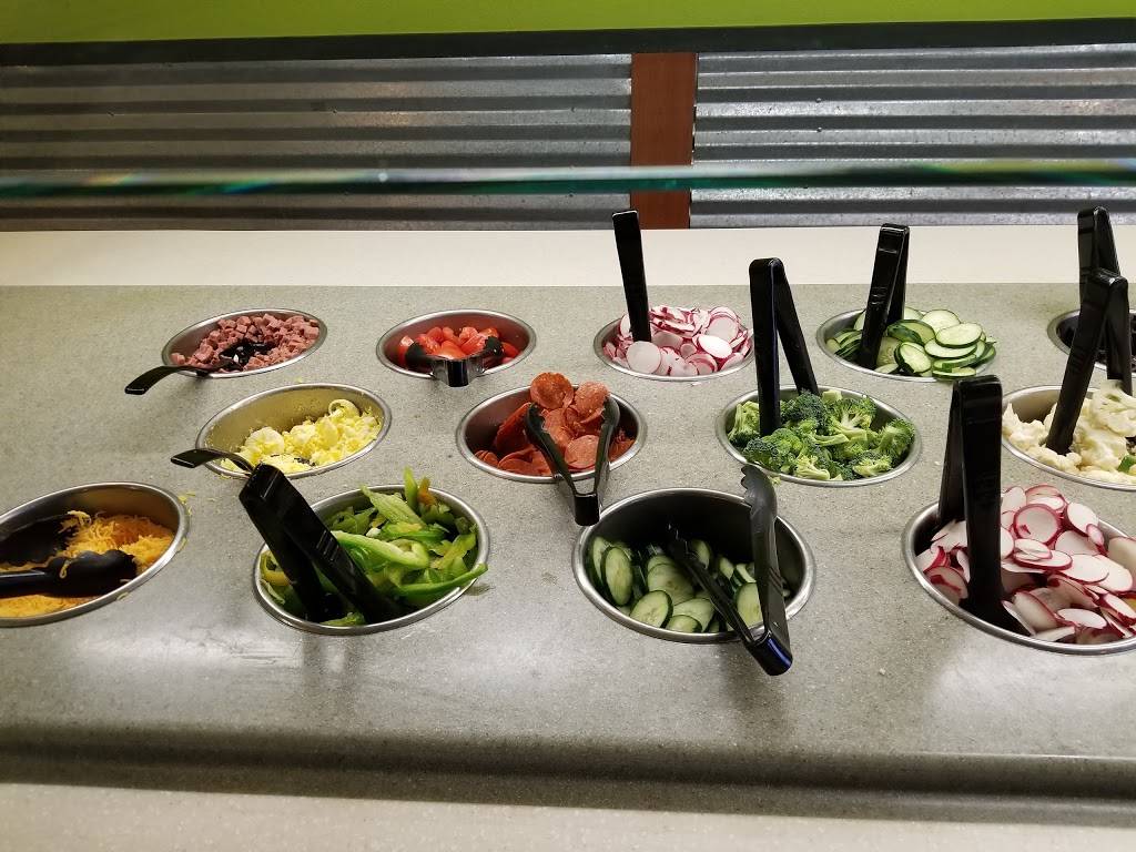 Souper Salad | restaurant | 1645 N Town E Blvd Suite 166, Mesquite, TX 75150, USA | 9726826888 OR +1 972-682-6888