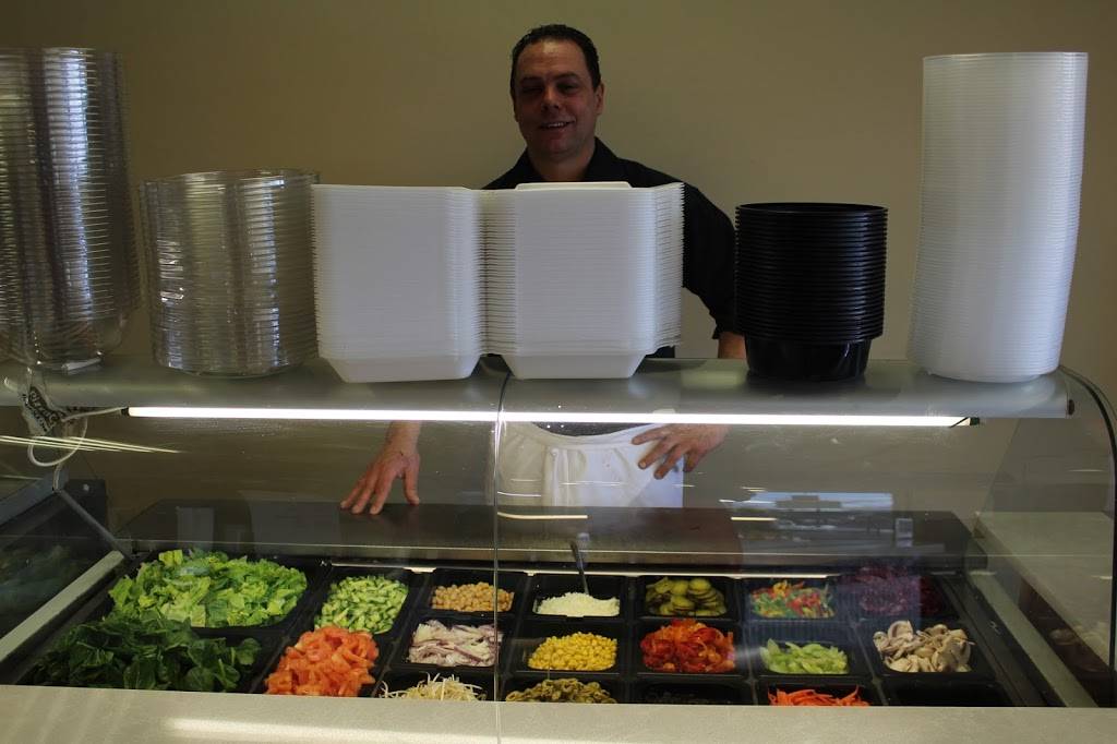 PizzaCafé | restaurant | 3774 Bathurst St, North York, ON M3H 3M6, Canada | 4166335678 OR +1 416-633-5678