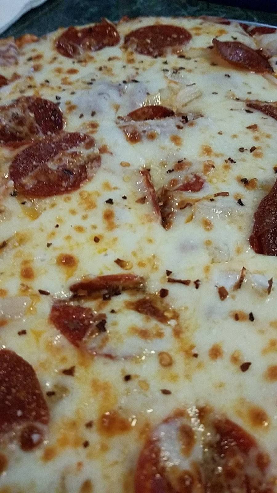 O Bs Tavern | restaurant | 2243 Tremainsville Rd, Toledo, OH 43613, USA | 4194075886 OR +1 419-407-5886