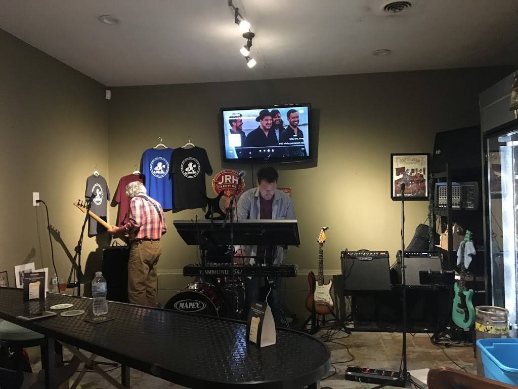 The Beer Run | restaurant | 1839 Netherland Inn Rd, Kingsport, TN 37660, USA | 4239671424 OR +1 423-967-1424