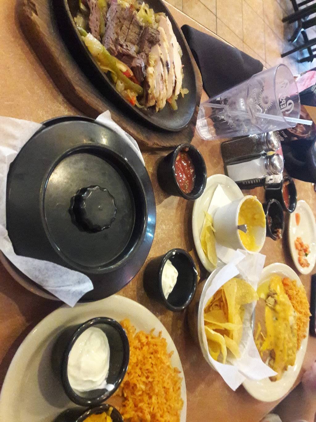 Cristinas Fine Mexican Restaurant | restaurant | 6424 Cross Timbers Rd, Flower Mound, TX 75022, USA | 8174303669 OR +1 817-430-3669