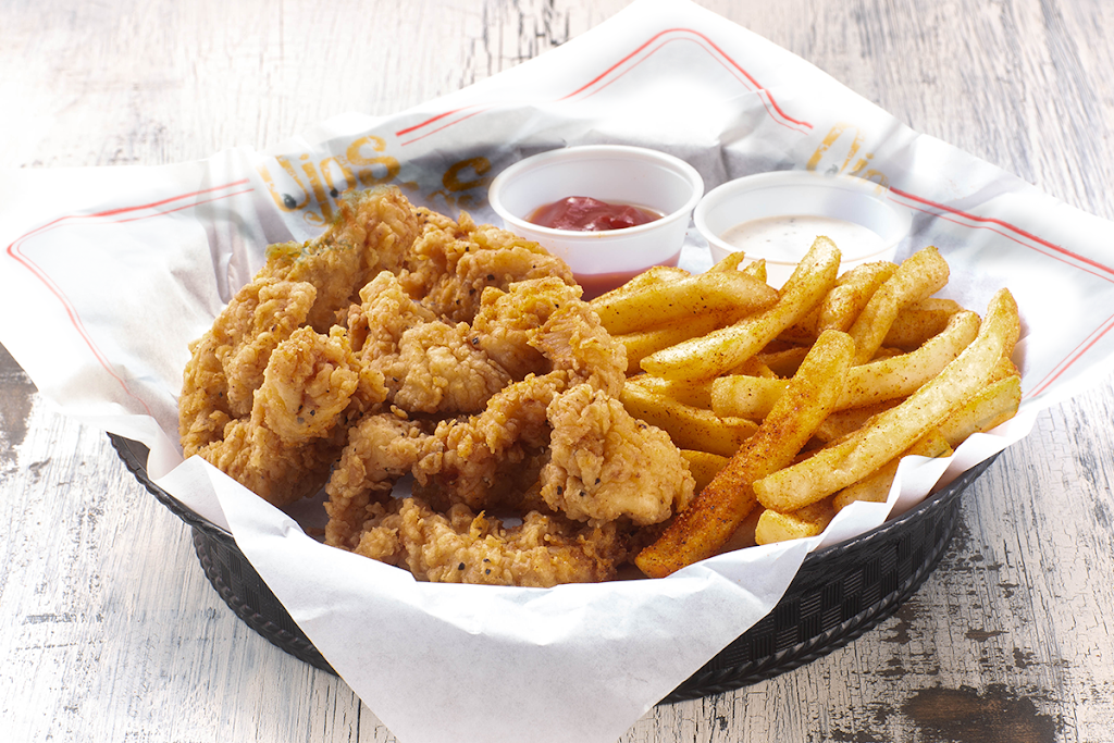 Ojos Locos Sports Cantina - Metro | restaurant | 9040 N Black Cyn Hwy, Phoenix, AZ 85051, USA | 4806801001 OR +1 480-680-1001