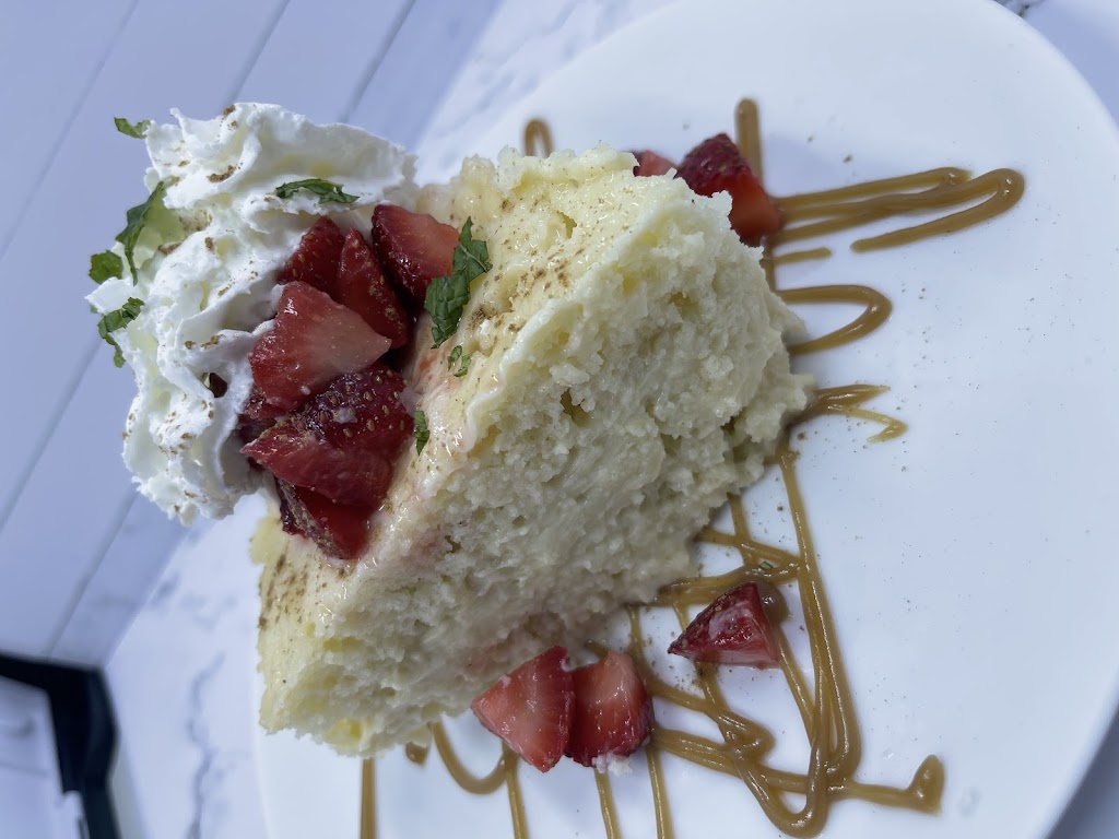 Diamond Hook Restaurant | restaurant | 1450 W Webster Ave, Chicago, IL 60614, USA | 7736879057 OR +1 773-687-9057