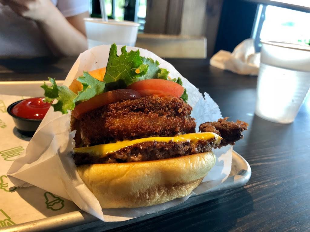 Shake Shack | meal takeaway | 119 Orlando Ave, Winter Park, FL 32789, USA | 3212035130 OR +1 321-203-5130
