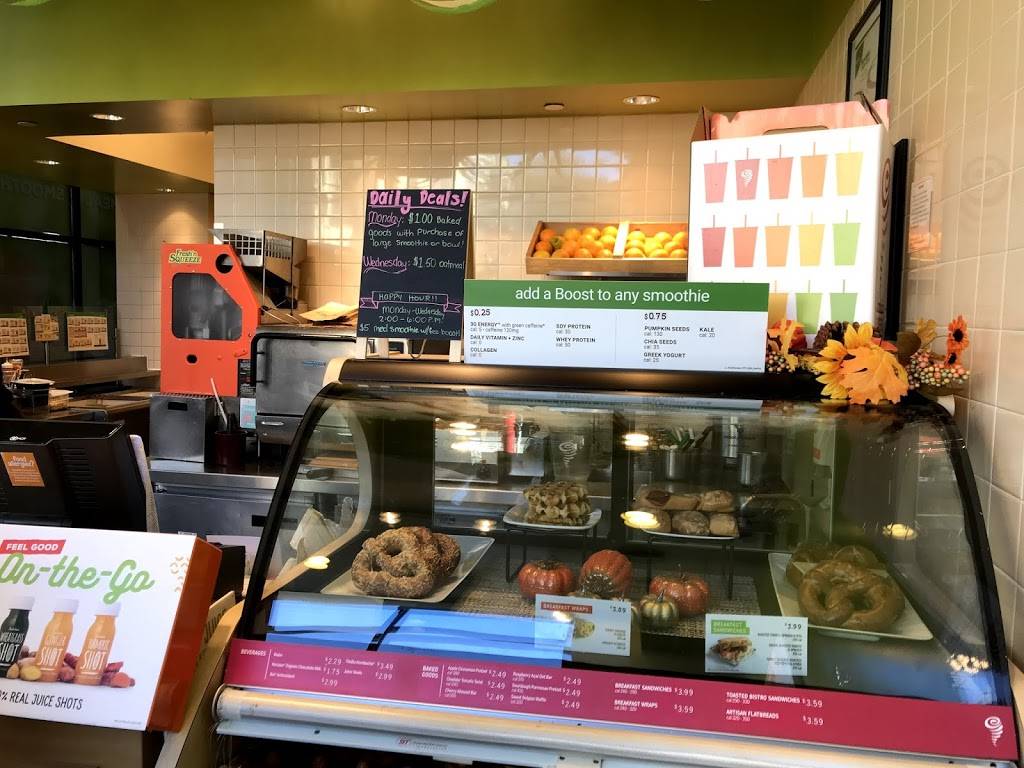 Jamba Juice Nut Tree Village | restaurant | 3113, 1651 E Monte Vista Ave #101, Vacaville, CA 95688, USA | 7074557302 OR +1 707-455-7302