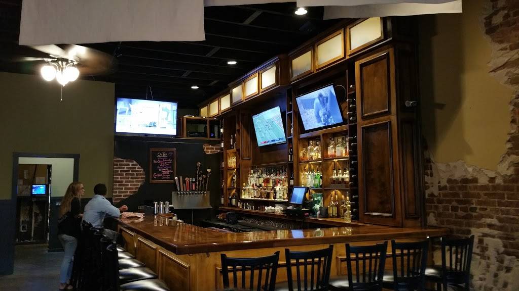 Seven Senses Food & Cheer | restaurant | 32 W Broad St, Cookeville, TN 38501, USA | 9315200077 OR +1 931-520-0077