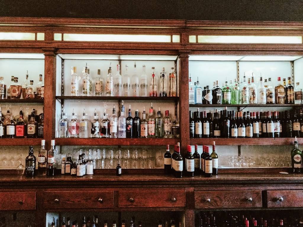 Bar Bosco | restaurant | 804 S 7th St, Terre Haute, IN 47807, USA | 8129173298 OR +1 812-917-3298