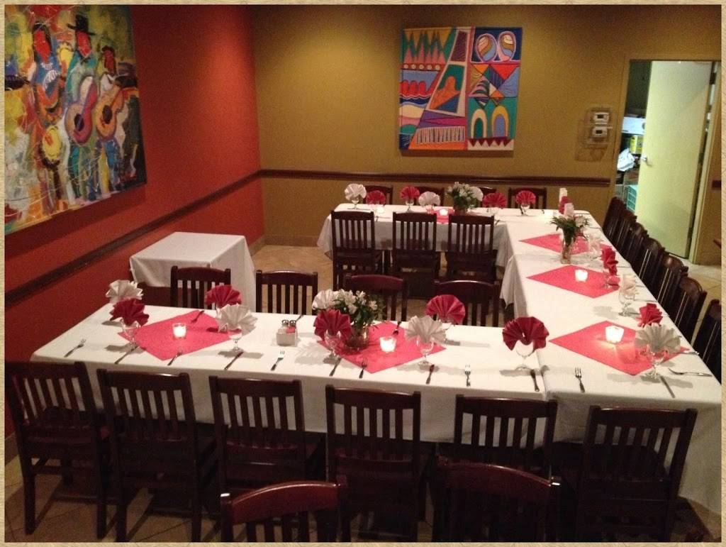 Lisas Mexican Restaurant | night club | 815 Bandera Rd, San Antonio, TX 78228, USA | 2104332531 OR +1 210-433-2531