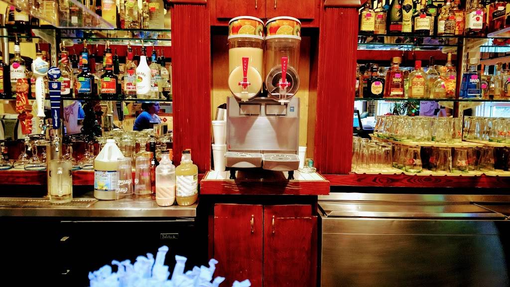 La Carreta Mexican Restaurant | restaurant | 1989 N Peace Haven Rd, Winston-Salem, NC 27106, USA | 3367687881 OR +1 336-768-7881