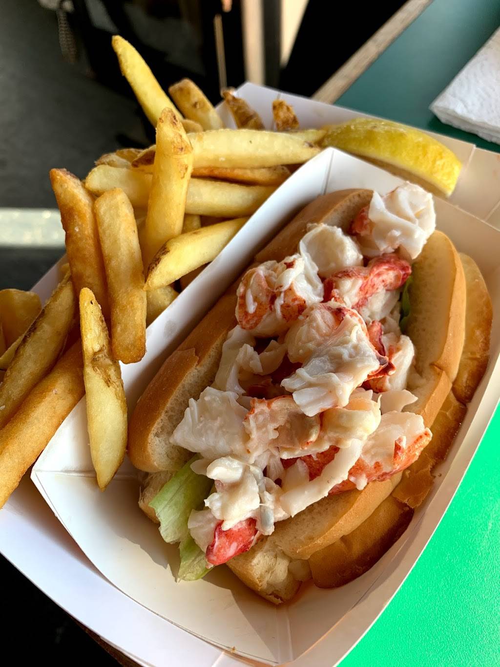 Down East Lobster Pound | restaurant | 1192 Bar Harbor Rd, Trenton, ME 04605, USA | 2076678589 OR +1 207-667-8589