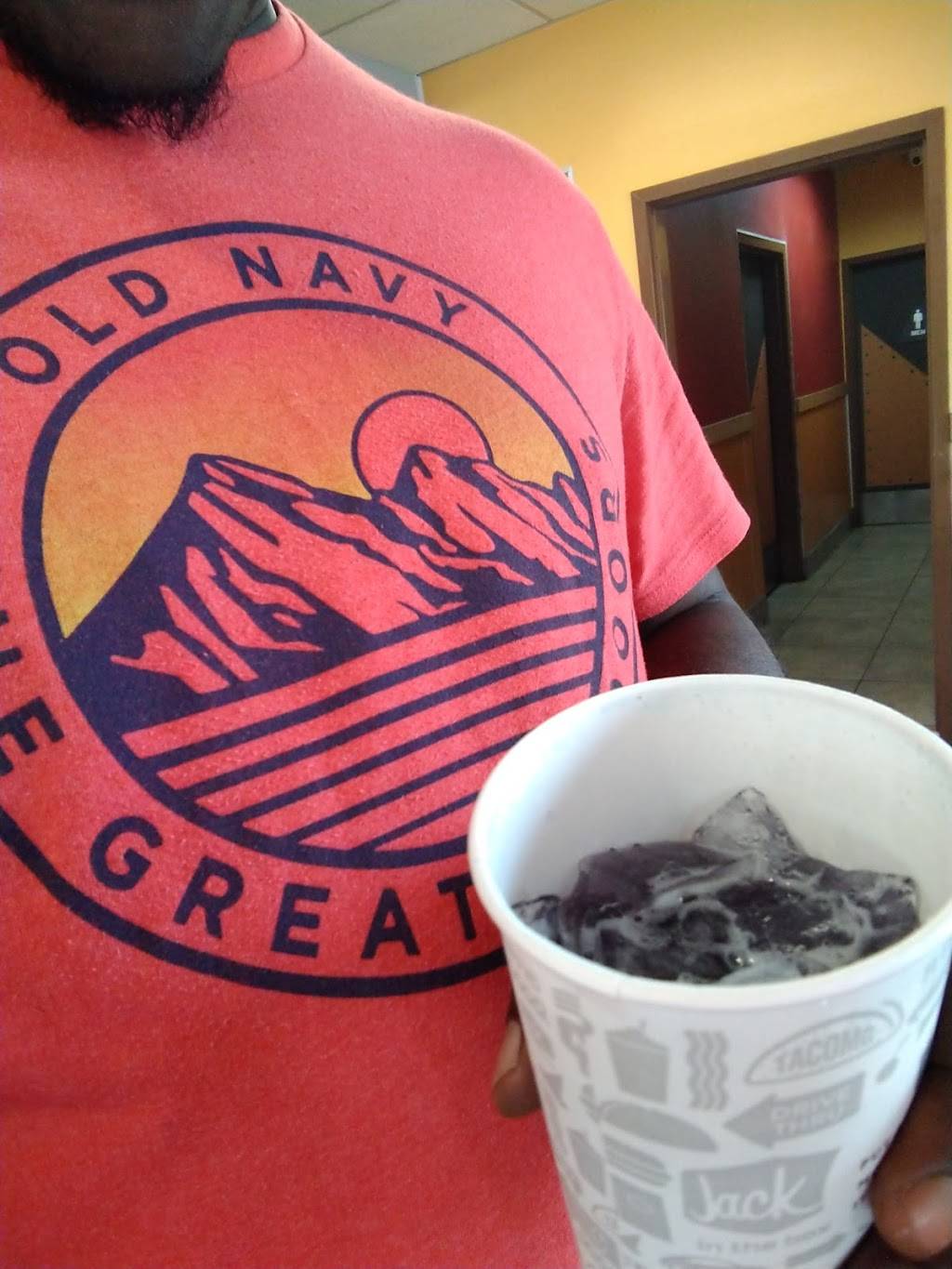 Jack in the Box | restaurant | 14775 North Fwy, Houston, TX 77090, USA | 2818751644 OR +1 281-875-1644