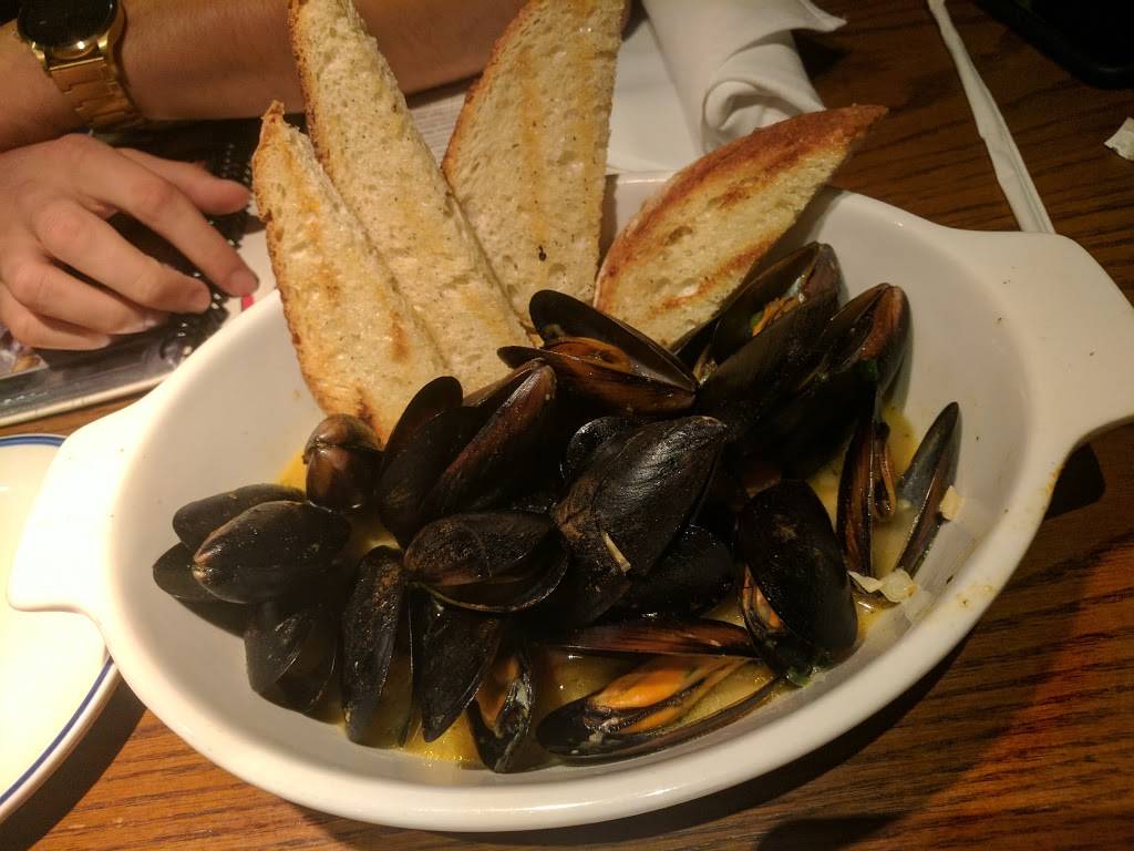 Red Lobster | restaurant | 17021 Palm Pointe Dr, Tampa, FL 33647, USA | 8138660052 OR +1 813-866-0052