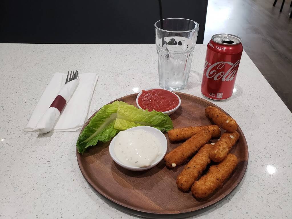 The Pizza Corner | restaurant | 6322 N Broadway, Chicago, IL 60660, USA | 7738560453 OR +1 773-856-0453