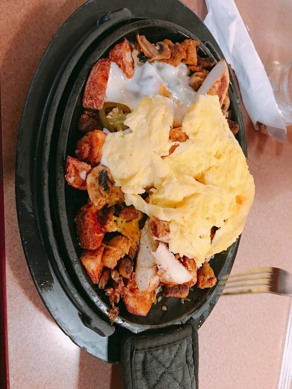 Dennys | restaurant | 814 Ahwanee Ave, Sunnyvale, CA 94085, USA | 4087471449 OR +1 408-747-1449