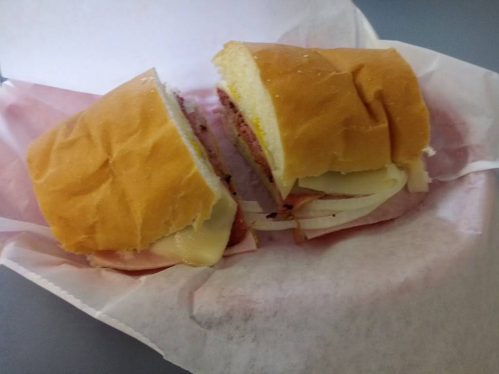 S S Subs | restaurant | 366 Main St, Colorado Springs, CO 80911, USA | 7193928658 OR +1 719-392-8658