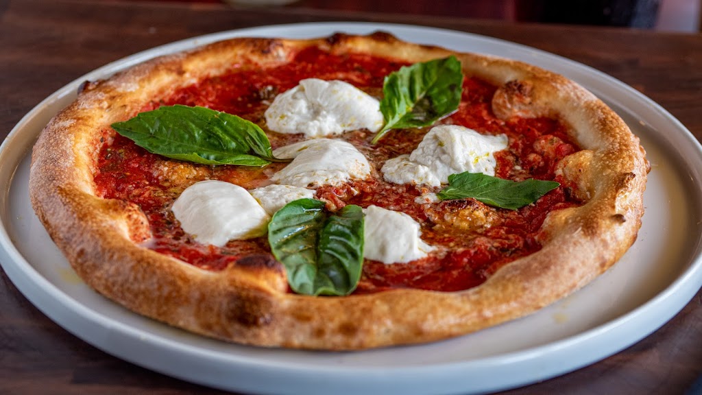 Russo New York Pizzeria & Italian Kitchen - Bridgeland | restaurant | 10615 Fry Rd suite b1-600, Cypress, TX 77433, USA | 2817585761 OR +1 281-758-5761