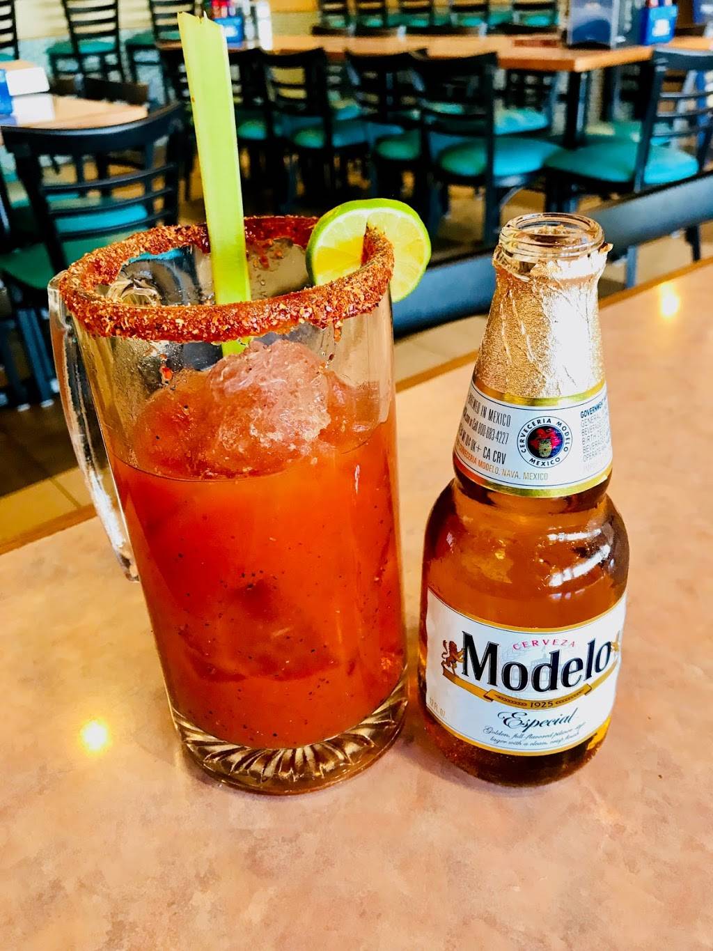 Mariscos Y Barbacoa La Bella | restaurant | 3275 E McDowell Rd, Phoenix, AZ 85008, USA | 6028123315 OR +1 602-812-3315