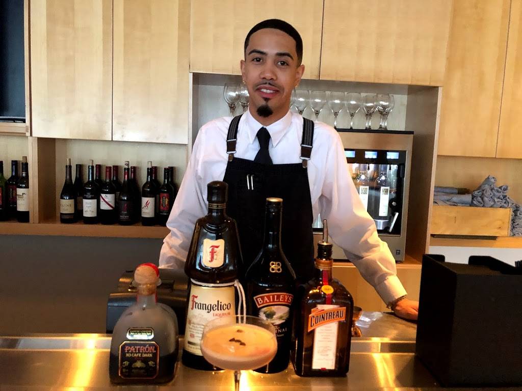 Table 45 | restaurant | 9801 Carnegie Ave, Cleveland, OH 44106, USA | 2167074045 OR +1 216-707-4045