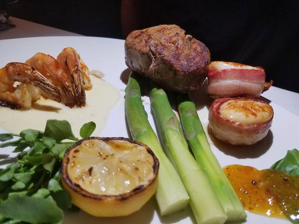 Mortons The Steakhouse | restaurant | 777 Northern Blvd, Great Neck, NY 11020, USA | 5164982950 OR +1 516-498-2950