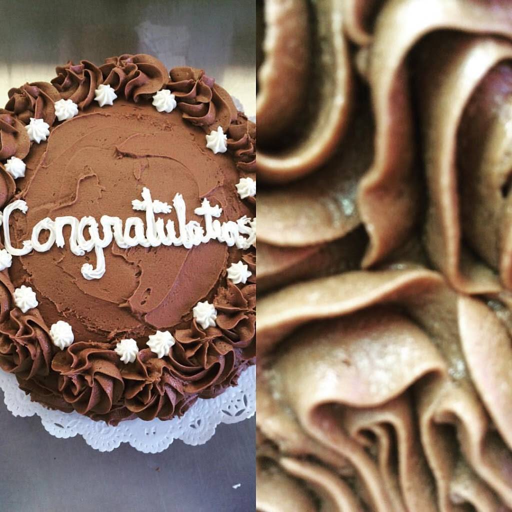 The Wild Muffin | bakery | 998B Davidson Dr, Nashville, TN 37205, USA | 6153533998 OR +1 615-353-3998