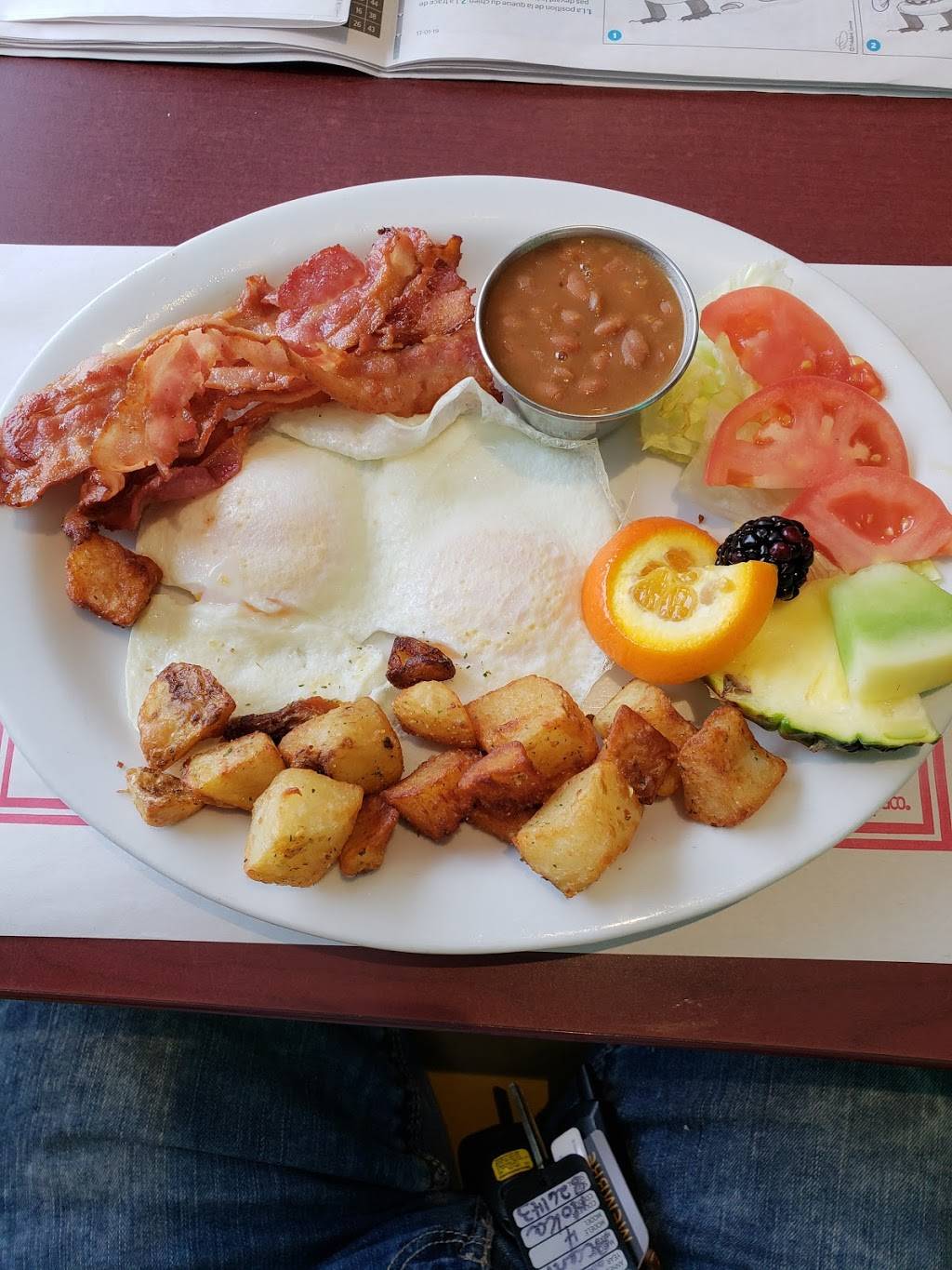 Resto Chez Mel | restaurant | 120 Rue Notre Dame, Charlemagne, QC J5Z 1H2, Canada | 4509326500 OR +1 450-932-6500