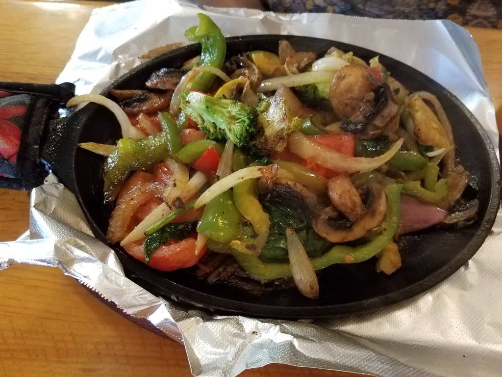 Tequilas Mexican Restaurant | restaurant | 149 Main St, Rising Sun, IN 47040, USA | 8125515227 OR +1 812-551-5227