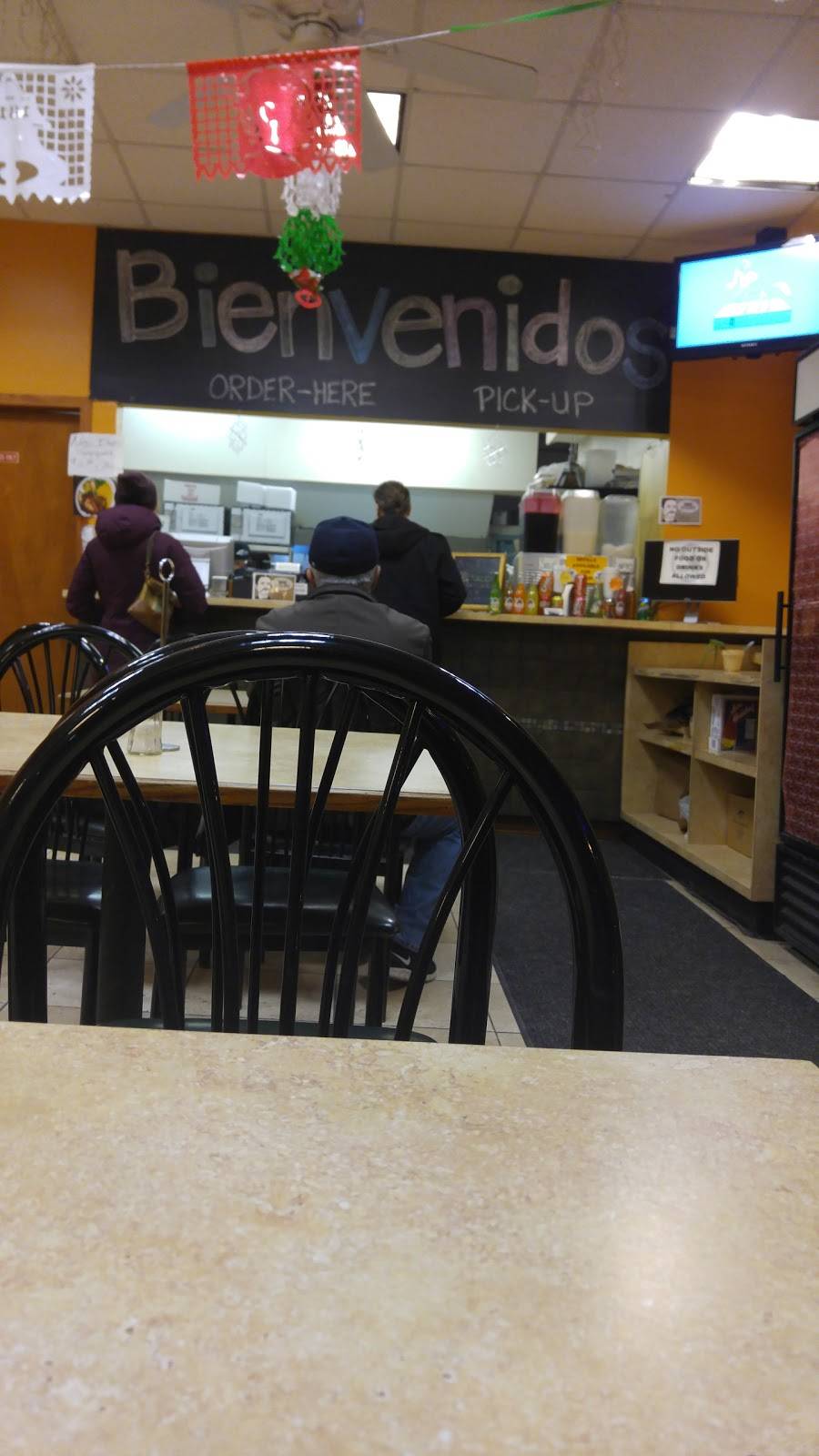 La Cocina | restaurant | 2901 N Kedzie Ave, Chicago, IL 60618, USA | 7735885799 OR +1 773-588-5799