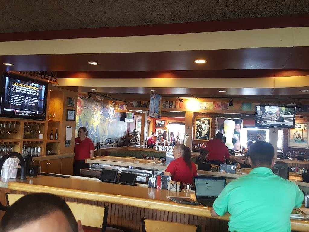 Applebees Grill + Bar | restaurant | G-3129 Miller Rd, Flint, MI 48507, USA | 8102351911 OR +1 810-235-1911