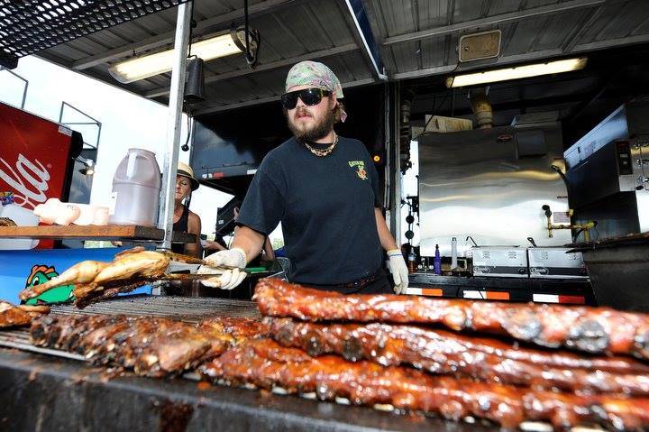 Gator BBQ | restaurant | 175 West St, Simcoe, ON N3Y 1S7, Canada | 2264012612 OR +1 226-401-2612