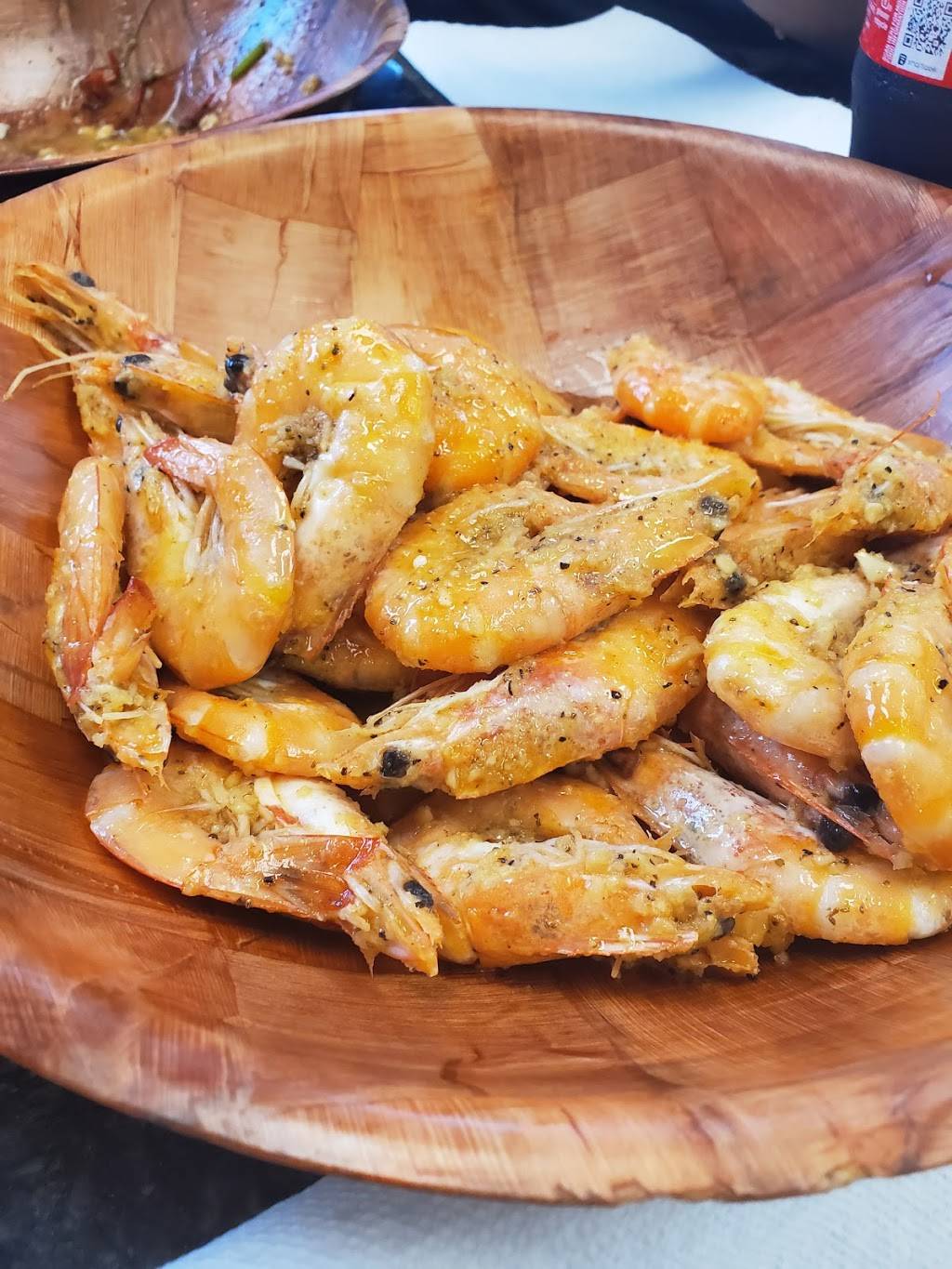 Mr. Crabhouse | restaurant | 2245 Manhattan Blvd STE 105, Harvey, LA 70058, USA | 5043246992 OR +1 504-324-6992