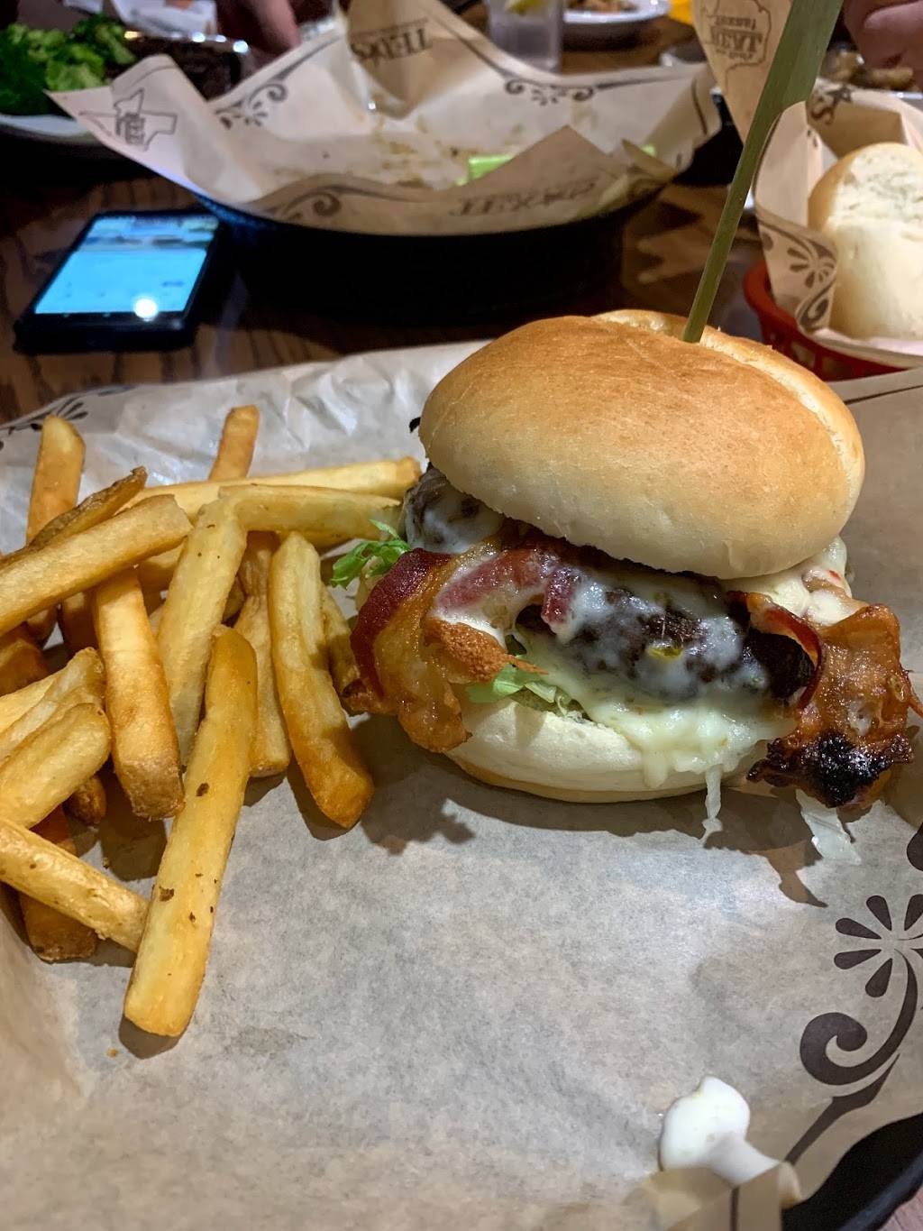 Texas Steakhouse & Saloon | restaurant | 134 Rowe Rd, Staunton, VA 24401, USA | 5408856073 OR +1 540-885-6073