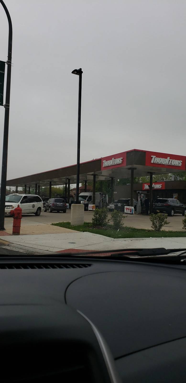 Thorntons | bakery | 9138 S Cicero Ave, Oak Lawn, IL 60453, USA | 7082290708 OR +1 708-229-0708