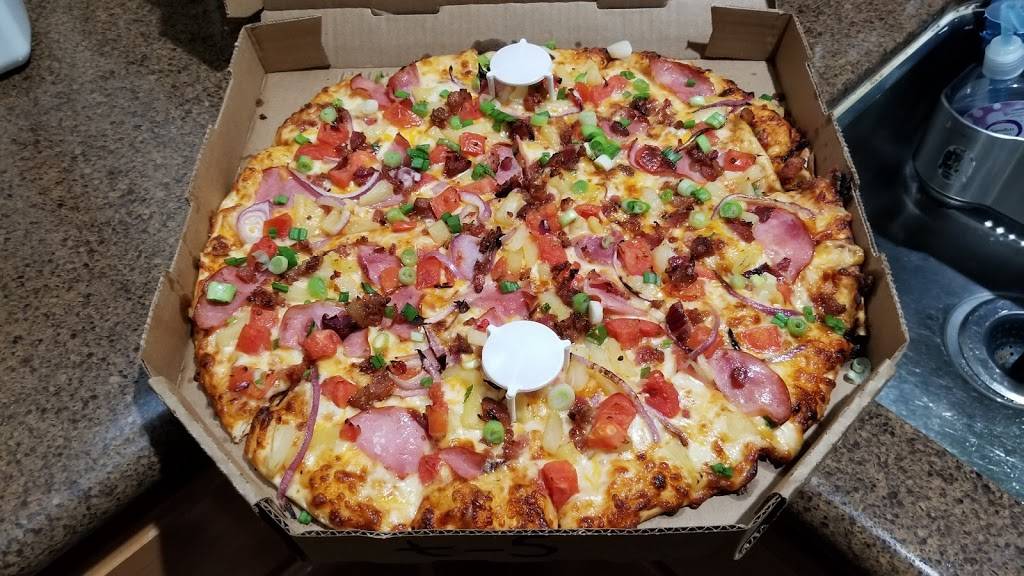 Round Table Pizza | meal delivery | 24703 Amador St, Hayward, CA 94544, USA | 5107835300 OR +1 510-783-5300