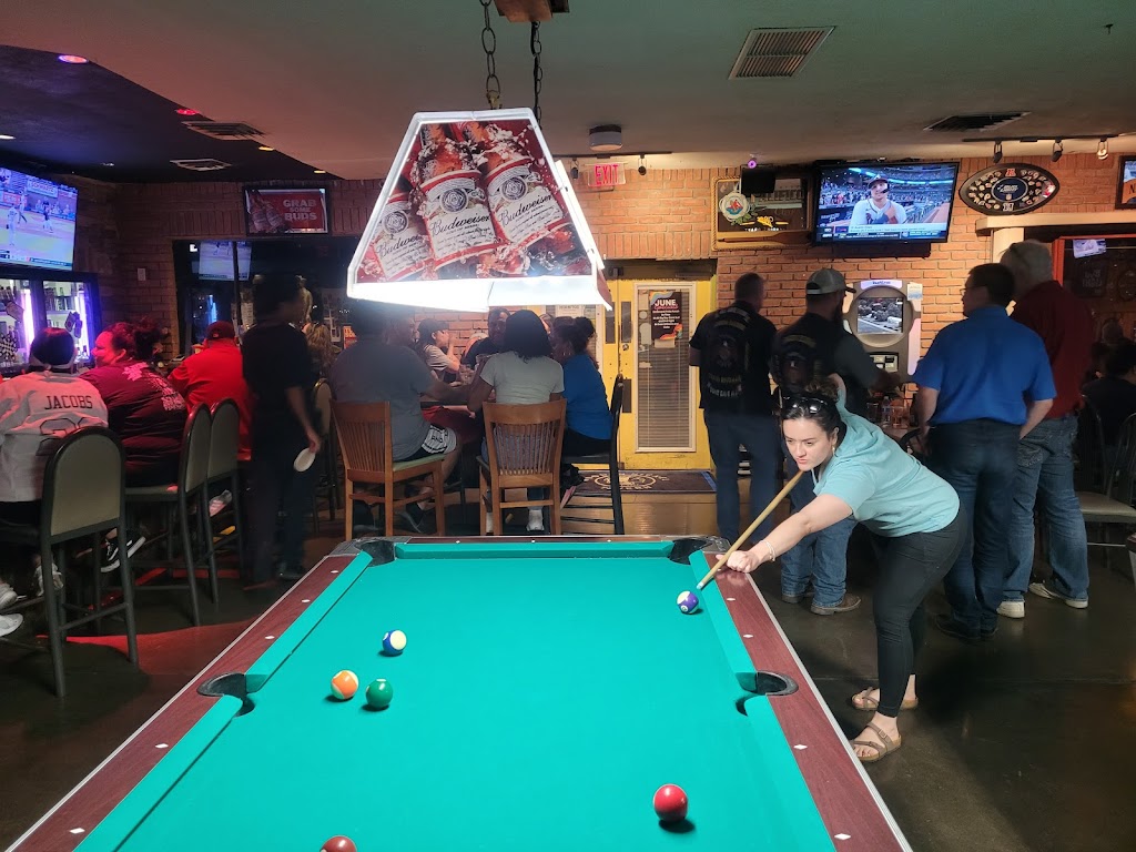 Wooden Nickel Tavern | restaurant | 1908 S Country Club Rd, Tucson, AZ 85713, USA | 5203238830 OR +1 520-323-8830