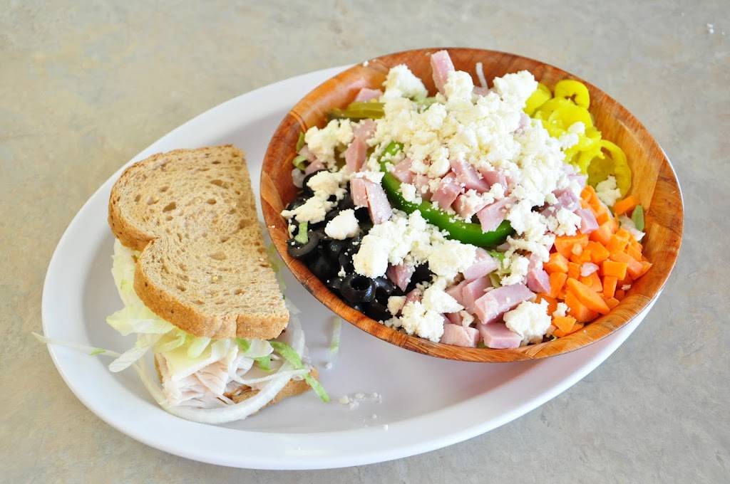 Nellys Deli | restaurant | 812 Mason Ave, Daytona Beach, FL 32117, USA | 3862263440 OR +1 386-226-3440