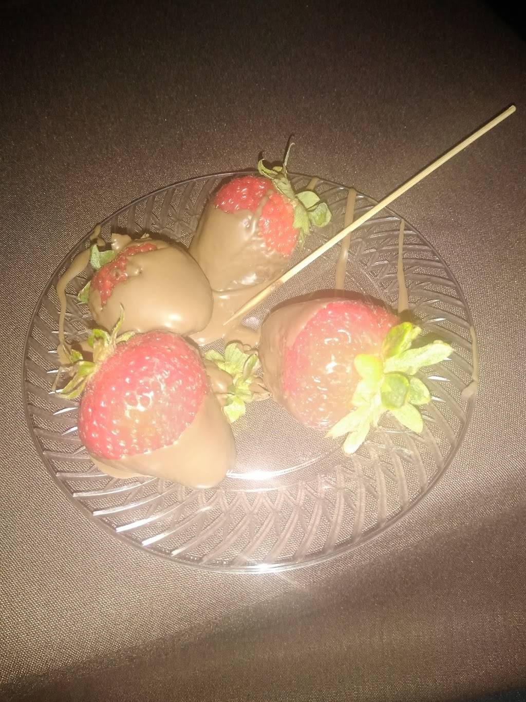 L & Gs On The Blvd | restaurant | 4801 N Lincoln Blvd, Oklahoma City, OK 73105, USA | 4055242001 OR +1 405-524-2001