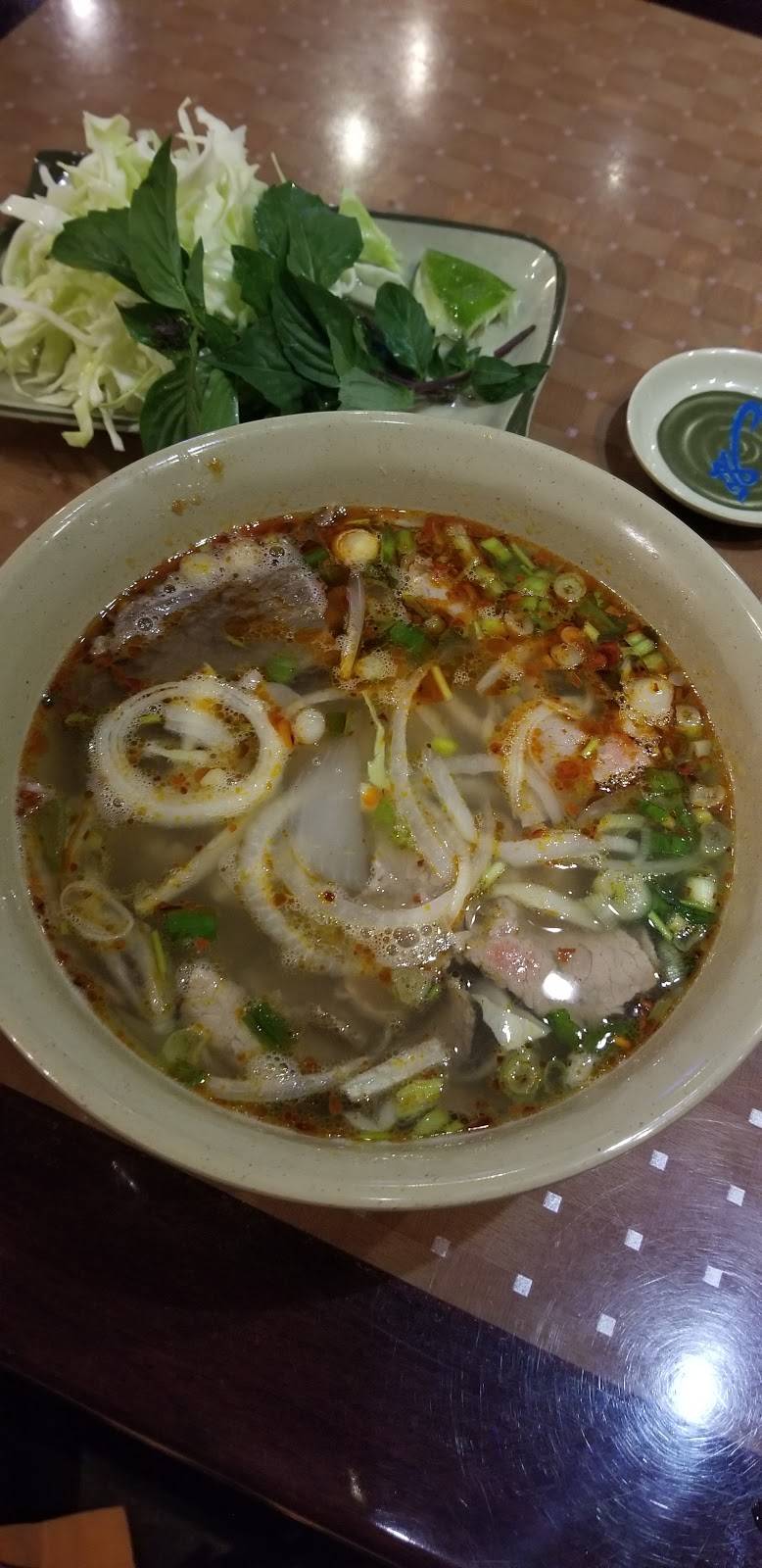 Pho Brothers ll | restaurant | 562 West CO-105, Monument, CO 80132, USA | 7193085602 OR +1 719-308-5602