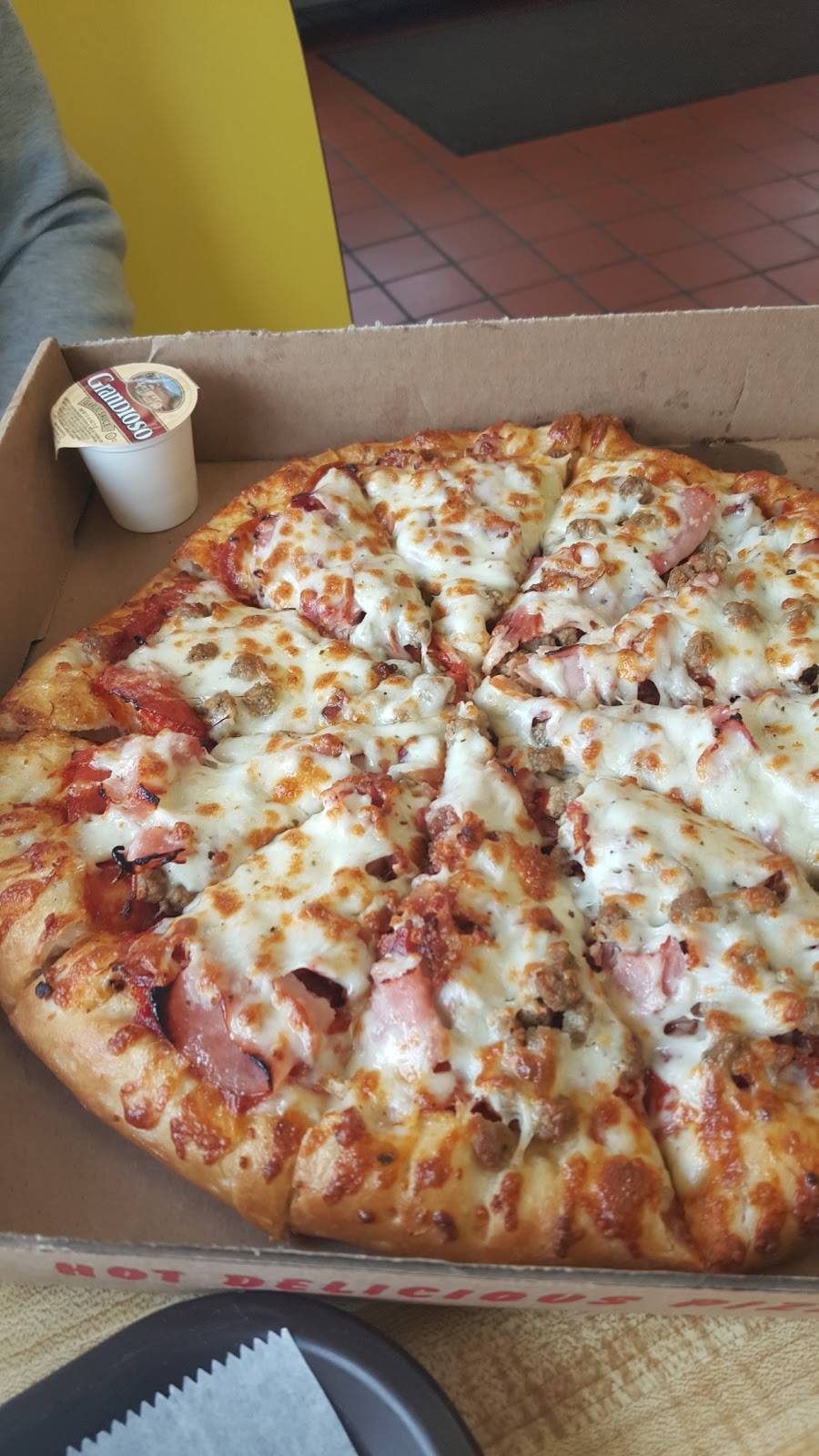 Harsis Subs N Pizza | restaurant | 3337 Georgetown Rd, Indianapolis, IN 46224, USA | 3172900025 OR +1 317-290-0025