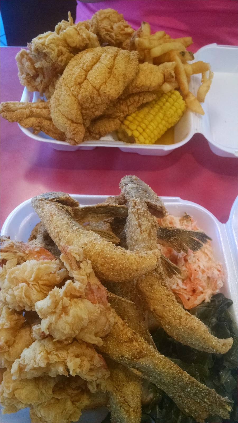 Original Jays Fish & Chicken | restaurant | 2729 US-17, Brunswick, GA 31523, USA | 9122651800 OR +1 912-265-1800