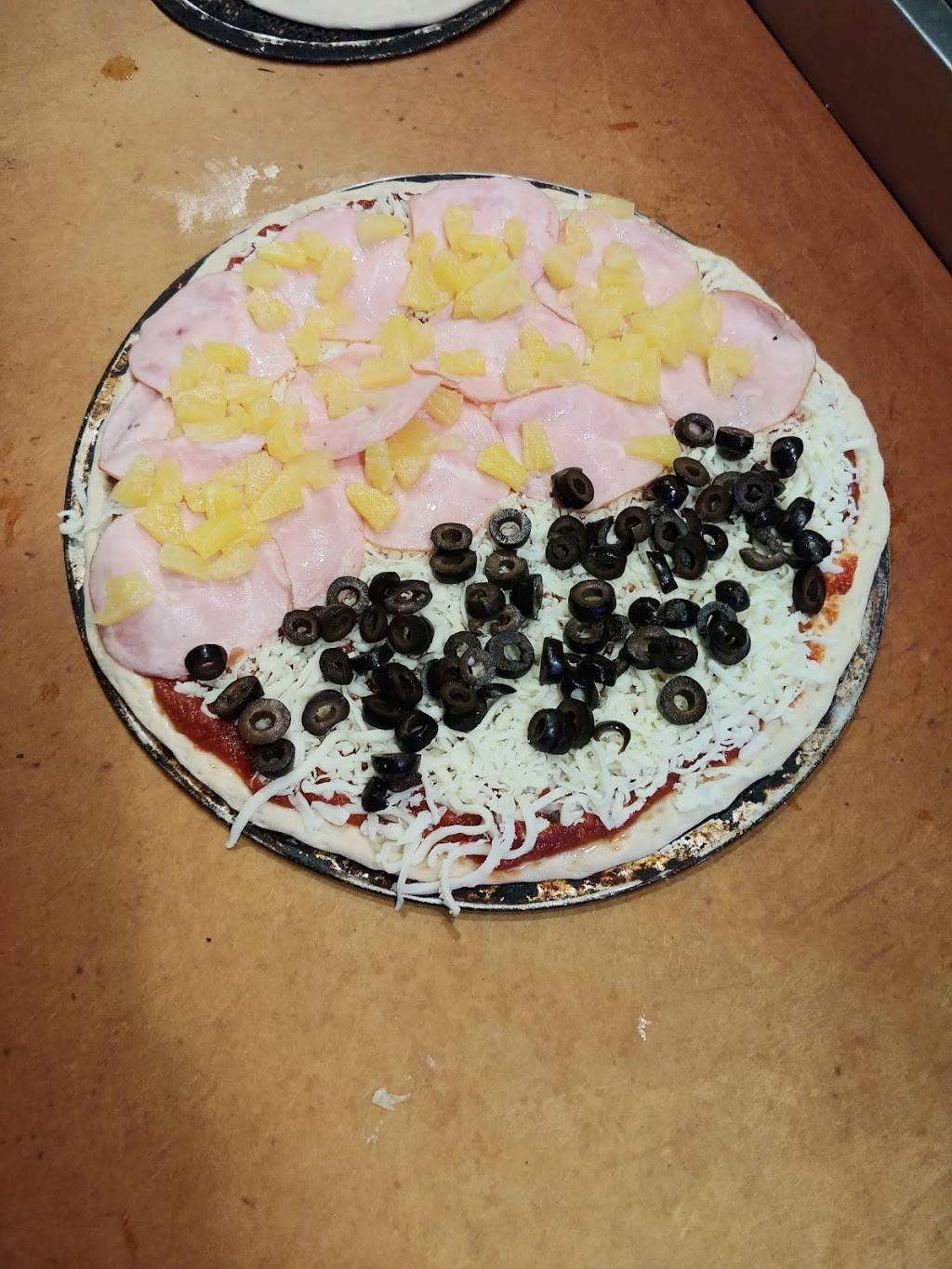 Pizza Factory | restaurant | 14088 E. Hwy 88, Lockeford, CA 95237, USA | 2097273707 OR +1 209-727-3707