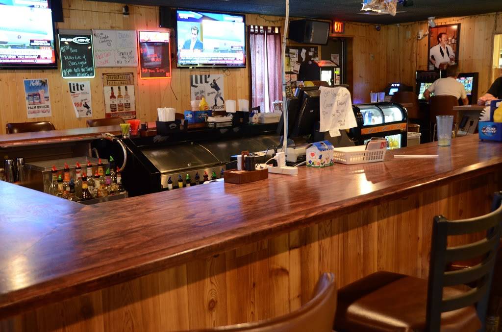 Fast Eddys | restaurant | 1704 Rockport Rd, Janesville, WI 53548, USA | 6087562929 OR +1 608-756-2929