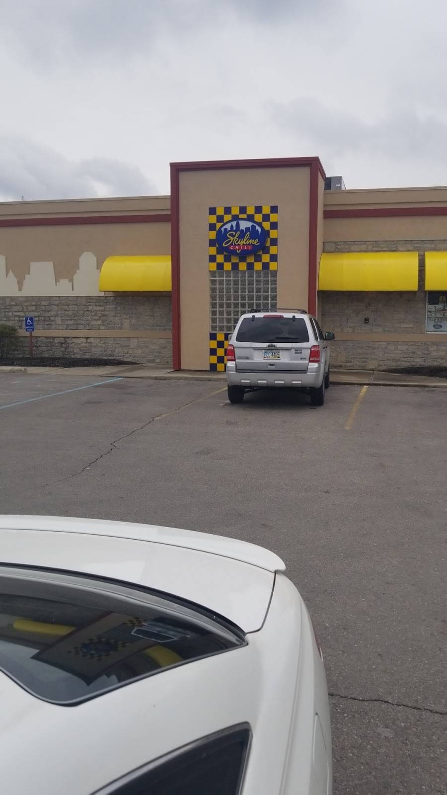 Skyline Chili | restaurant | 1350 Stoneridge Dr, Gahanna, OH 43230, USA | 6143379870 OR +1 614-337-9870