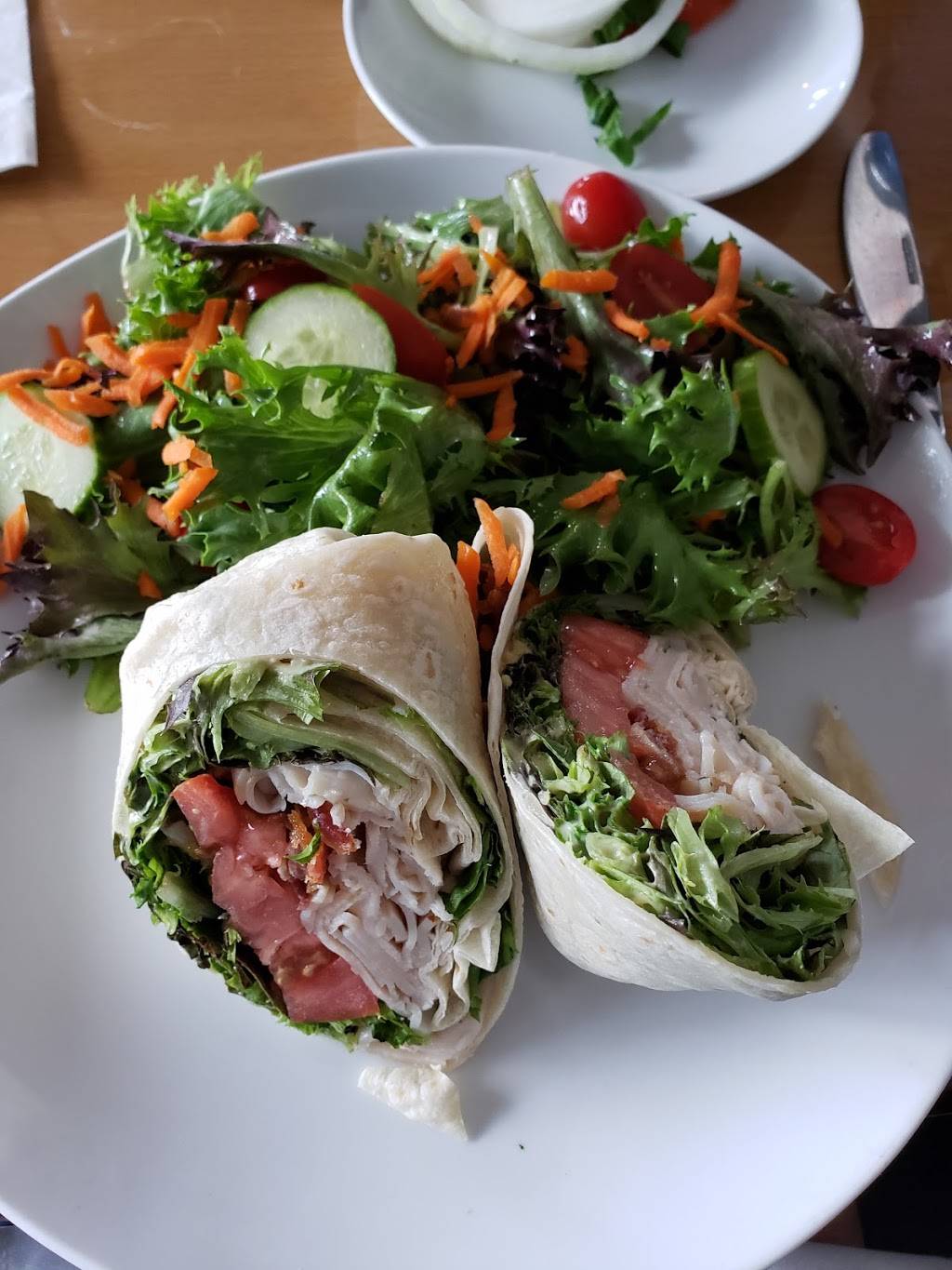 F.M. Dons | restaurant | 201 W Marion Ave, Punta Gorda, FL 33950, USA | 9416378800 OR +1 941-637-8800