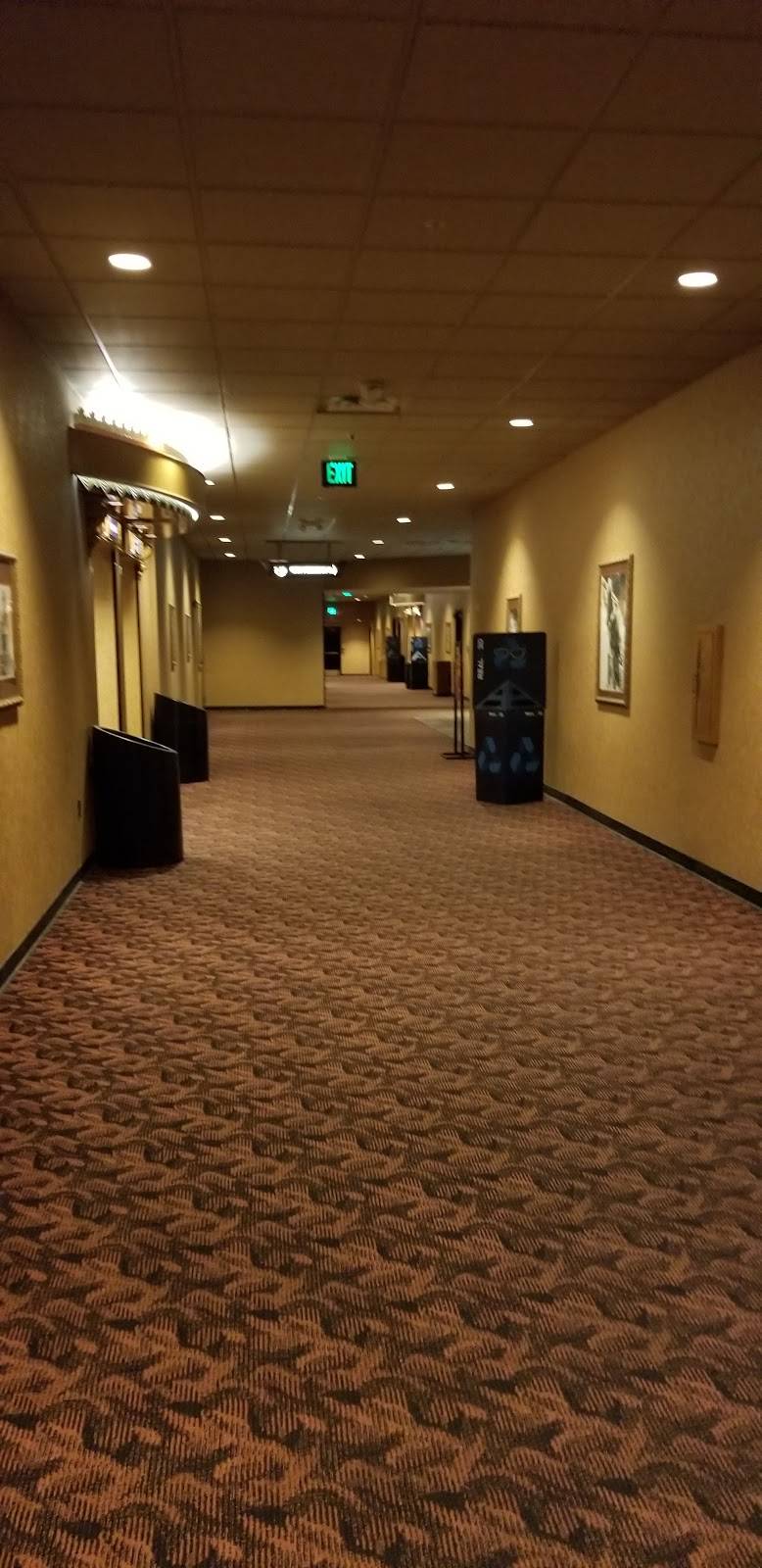 Cinemark Meadowbrook Mall | meal takeaway | 2105 Meadowbrook Rd, Bridgeport, WV 26330, USA | 3048429296 OR +1 304-842-9296