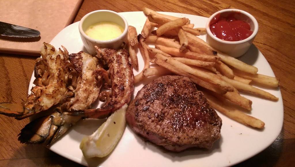 Outback Steakhouse | restaurant | 40275 Winchester Rd, Temecula, CA 92591, USA | 9517193700 OR +1 951-719-3700